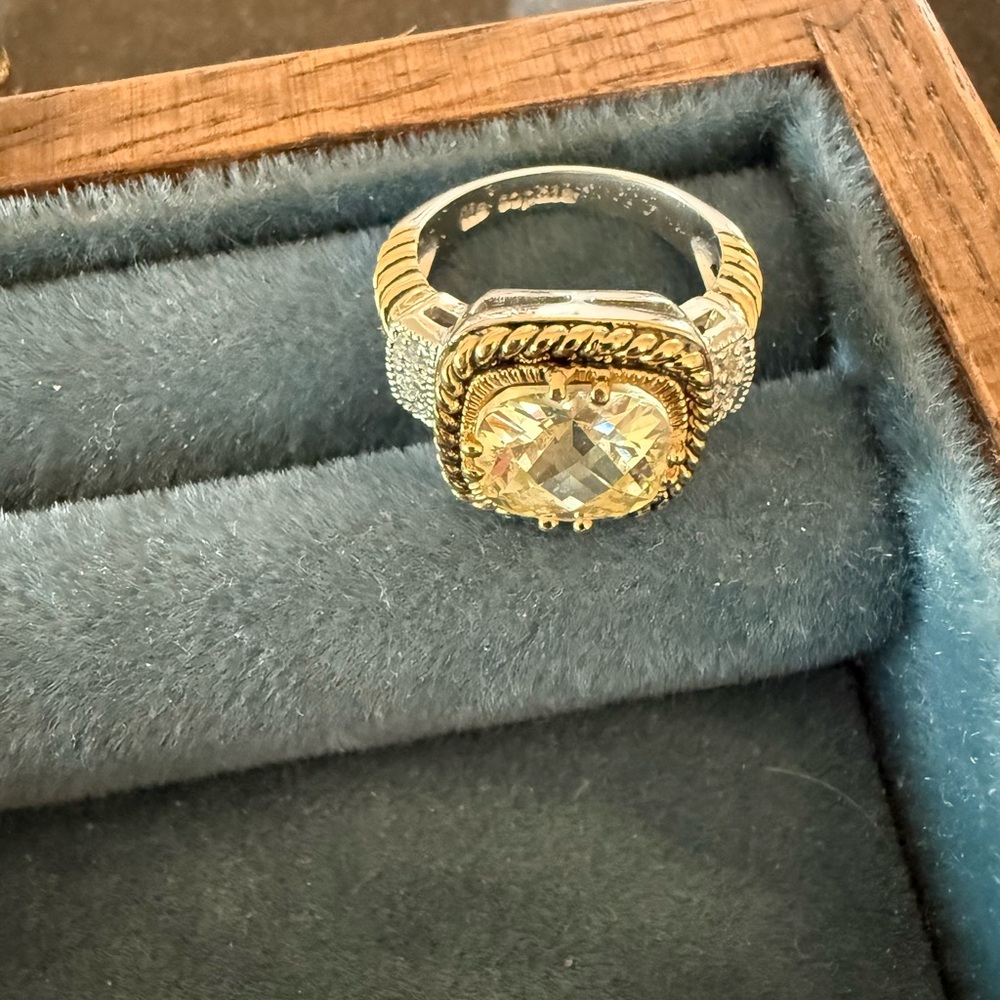 Lia Sophia Lemon Chiffon Ring - Picture 3 of 11